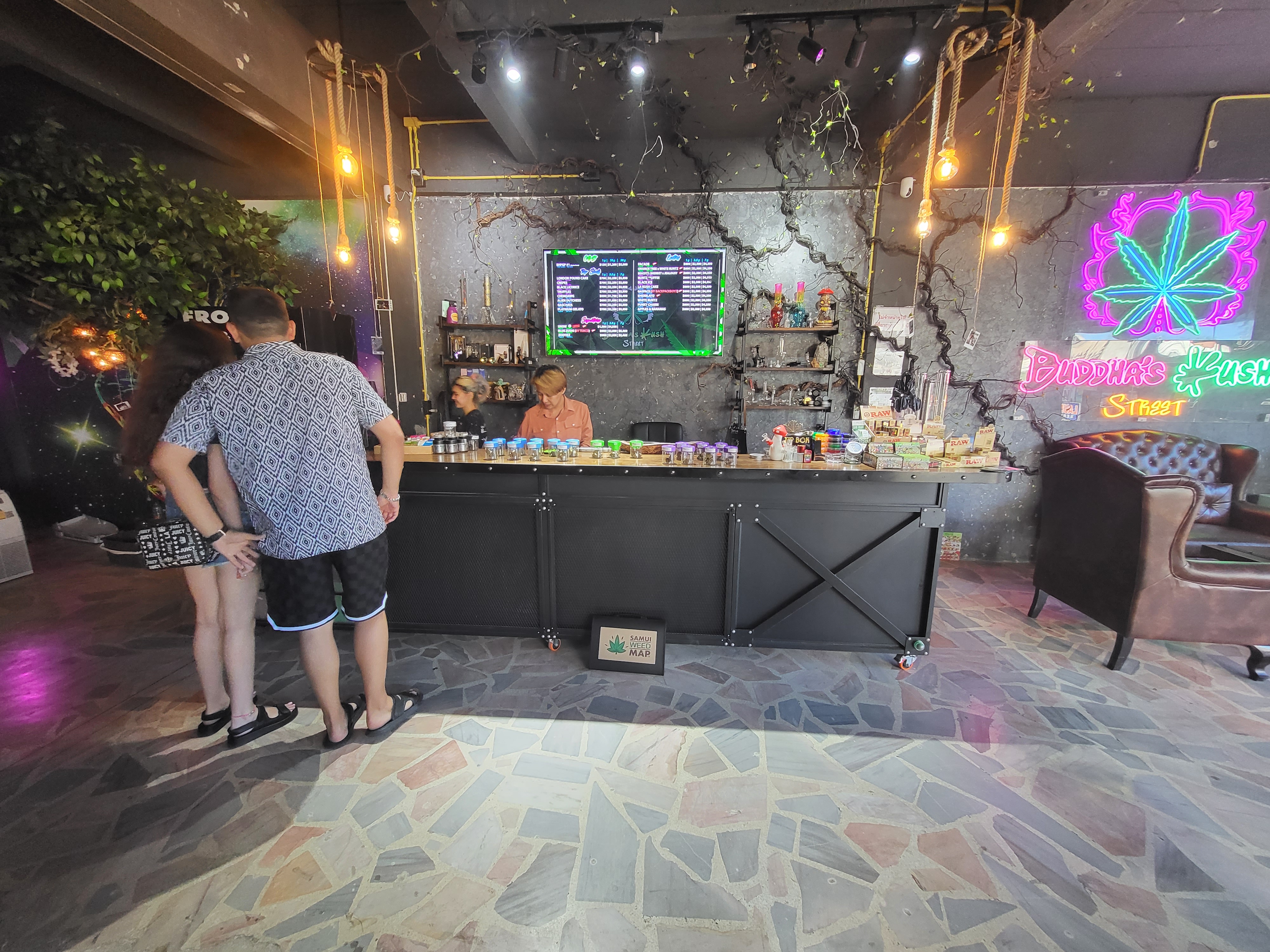 最大10%OFFクーポン Buddha's Kush Street - Samui Weed Map グローブ